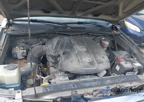 2008 Toyota Tacoma Base V6 из США, поврежденный, VIN 5TEUU42NX8Z484728